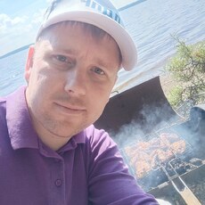Тарас, 34, Николаевка
