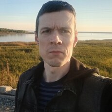 Владлен, 34, Суворов