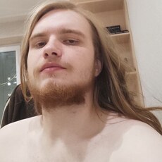 Арсений, 22, Болхов
