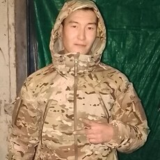 Гриша, 29, Макеевка