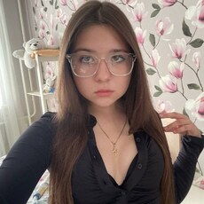 Наташа, 21, Мариинский Посад