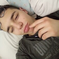 Альбик, 22, Липки