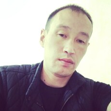Николай, 32, Олёкминск