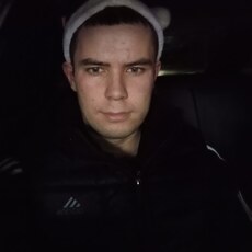 Илья, 24, Благовещенск (Амурская область)