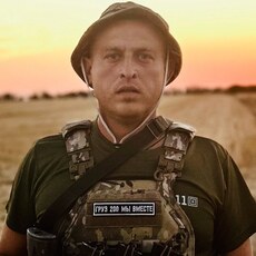 Харитон, 31, Харцызск