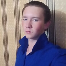 Альберт, 20, Дмитров
