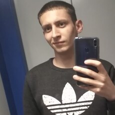 Анатолий, 30, Красноярск