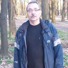 Дмитрий, 56, Северск (ДНР)