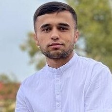 Лев, 24, Буинск