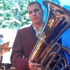 Назар, 20, Первомайск (ЛНР)