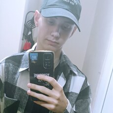 Игорь, 20, Камбарка