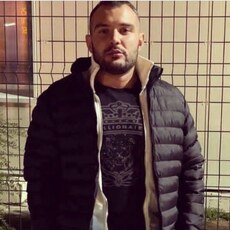 Олег, 30, Няндома