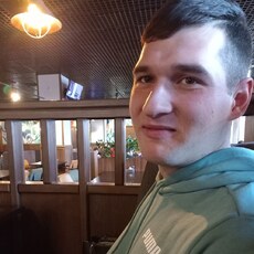Юра, 34, Горловка