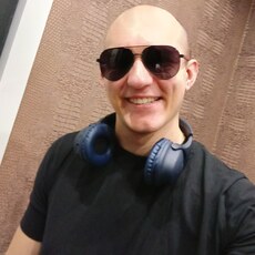Евгений, 27, Знаменск