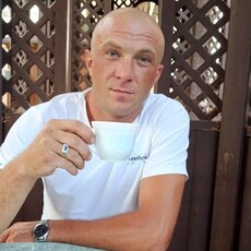 Лёша, 33, Лабинск