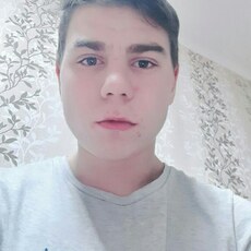 Федя, 21, Циолковский