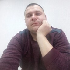 Лёня, 36, Кировск (Ленинградская область)