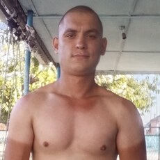 Никита, 26, Старобельск