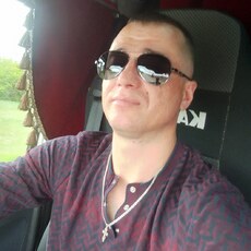 Василий, 34, Островной