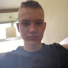 Эрик, 20, Добрянка