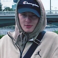 Арсений, 23, Дружковка