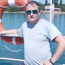 Валентин, 36, Елабуга