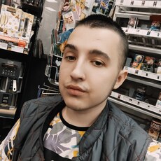 Иосиф, 21, Донецк (Ростовская область)