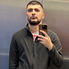 Сёма, 29, Урень