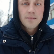 Лёня, 32, Кстово