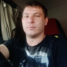 Спартак, 35, Кинель