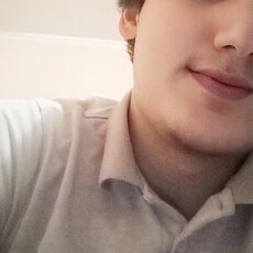 Радомир, 21, Ельня