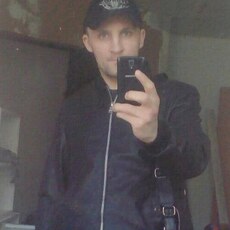 Валентин, 38, Мезень