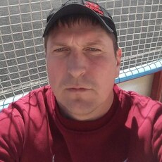 Вадим, 45, Холмск