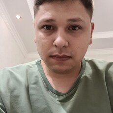 Артём, 24, Миньяр