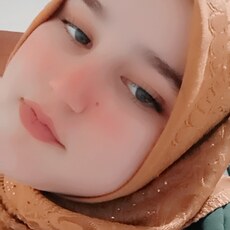 Вита, 24, Октябрьский