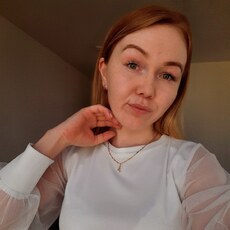 Таисия, 32, Реж