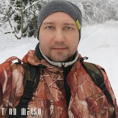Витя, 46, Данилов