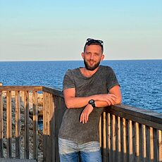 Адам, 35, Бакал