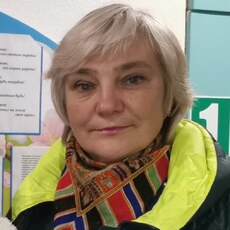 Карина, 58, Петров Вал