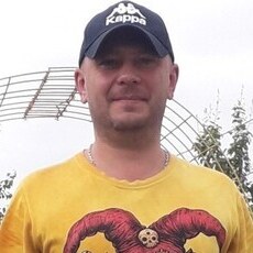 Фёдор, 42, Красноармейск (ДНР)