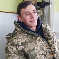 Адриан, 23, Карабулак