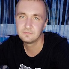 Ростислав, 40, Сланцы