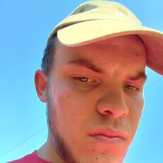 Виссарион, 21, Дигора