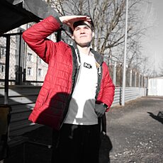 Лев, 19, Янаул