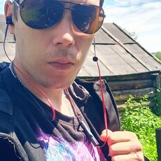 Тарас, 25, Лисичанск