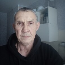 Виталий, 60, Саратов