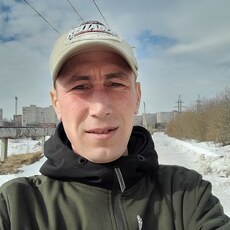 Толя, 38, Белово