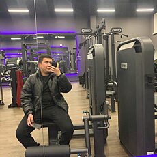 Эмиль, 26, Буинск
