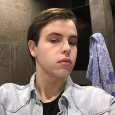 Лёня, 21, Долгопрудный