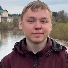 Афанасий, 19, Свердловск